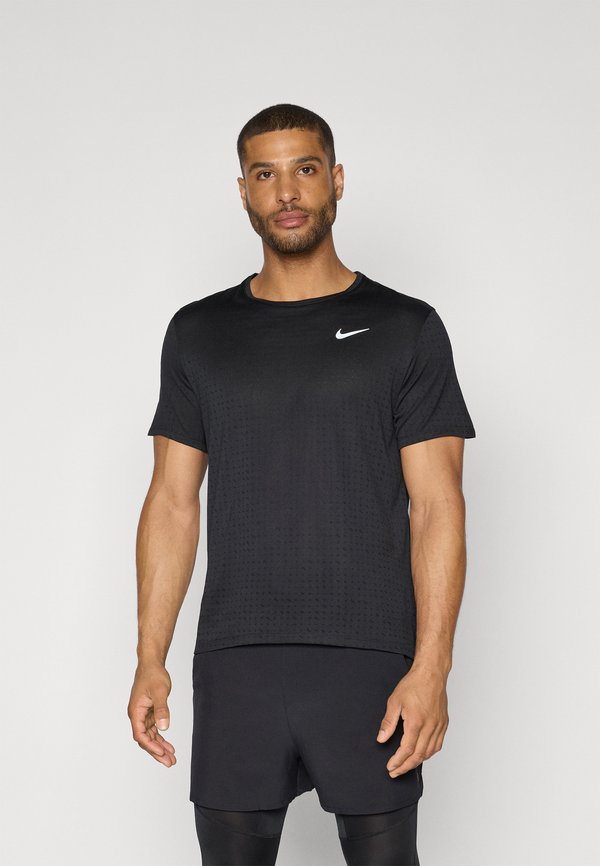 Nike Performance BREATHE MILER - Sports T-shirt - black