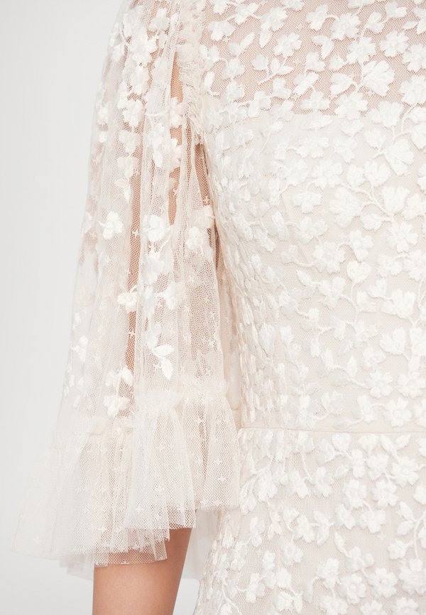 Needle & Thread SCATTER BLOSSOM ROUND NECK GOWN