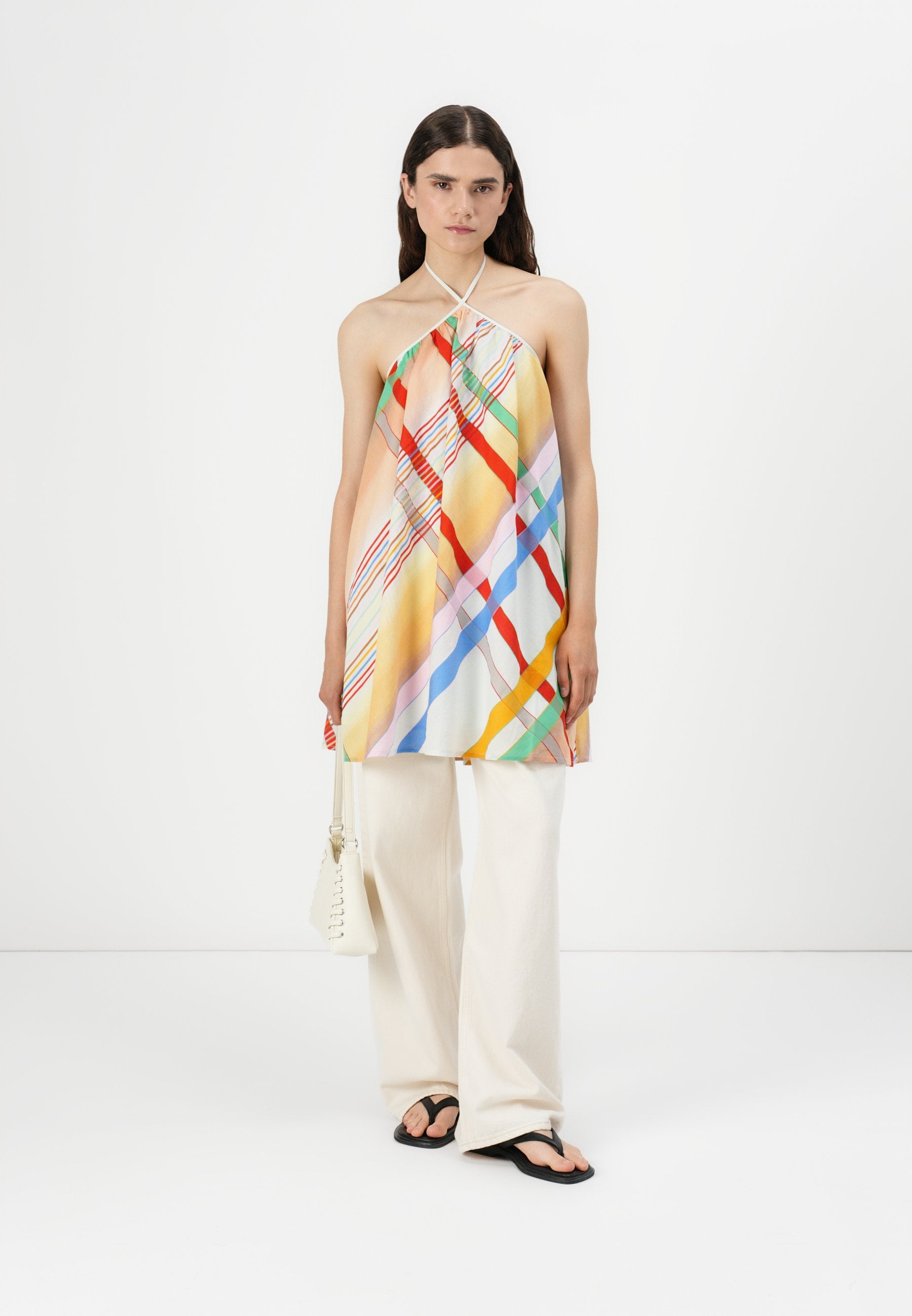 Abercrombie & Fitch PRIDE HALTER TRAPEZE SHORT DRESS