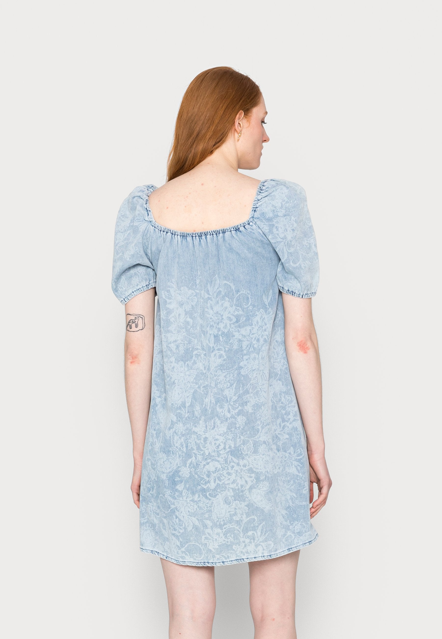 Cream CRCYRENA ALINE DRESS - KIM FIT