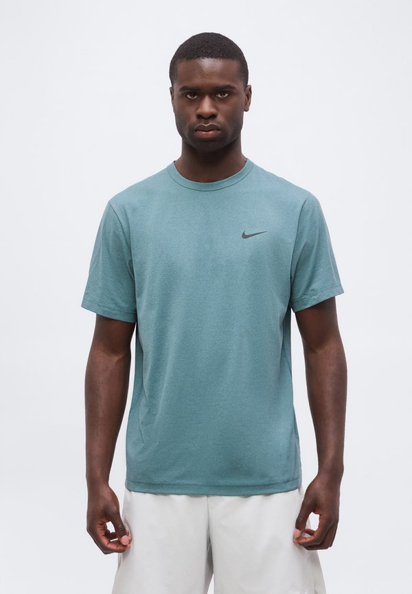 Nike Performance HYVERSE - Sports T-shirt - mineral slate/black