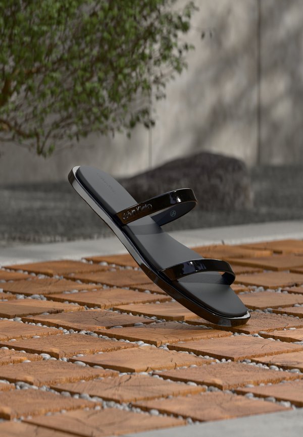Calvin Klein Mules - triple black