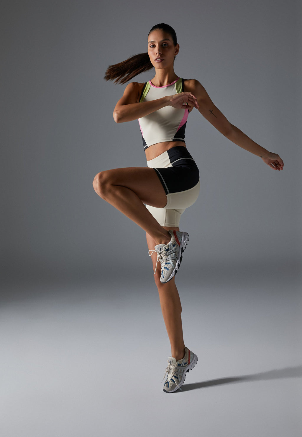 Even&Odd active MID RISE CYCLING SHORTS WITH CONTRAST PANELS