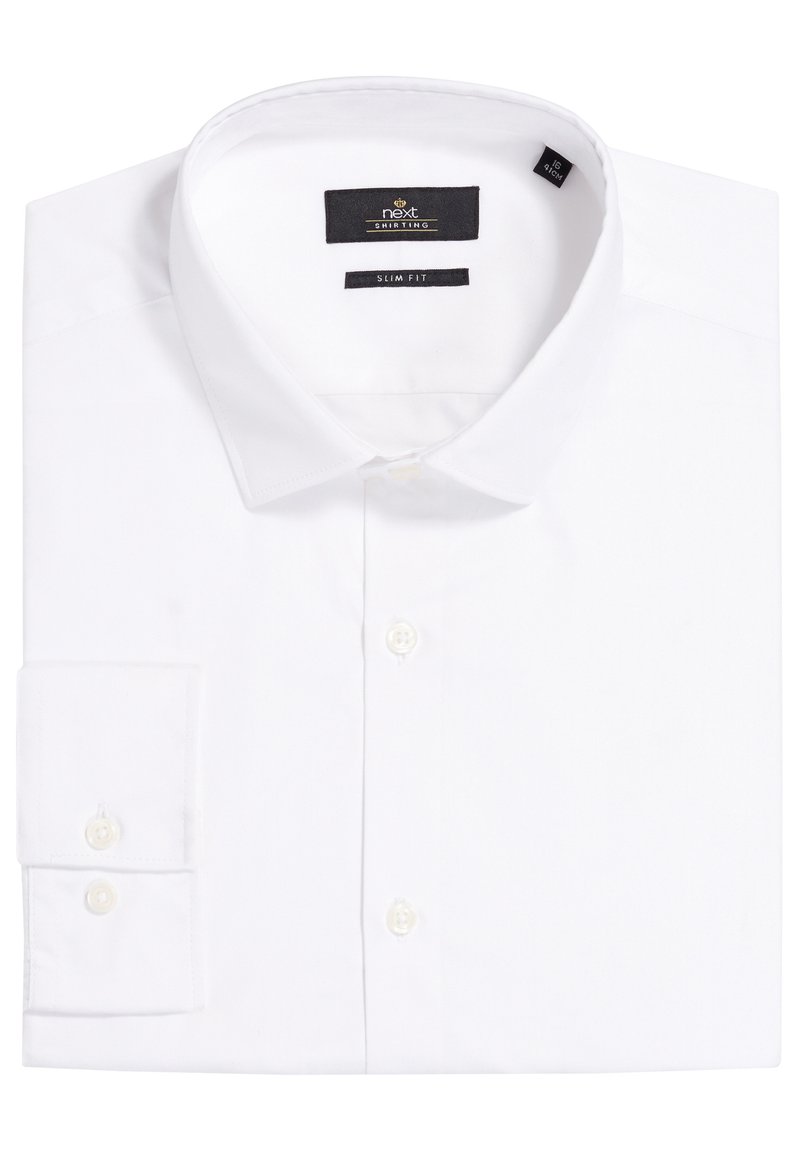 Weißes Slim-Fit-Hemd aus glattem Baumwollstoff, mit klassischem Kragen, Knopfverschluss und doppelt geknöpften Manschetten. Markenlabel sichtbar.