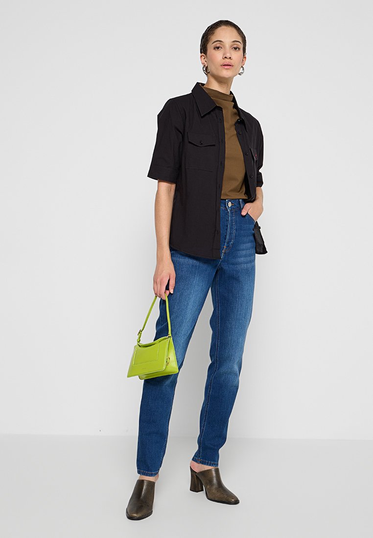 Tomorrow HEPBURN