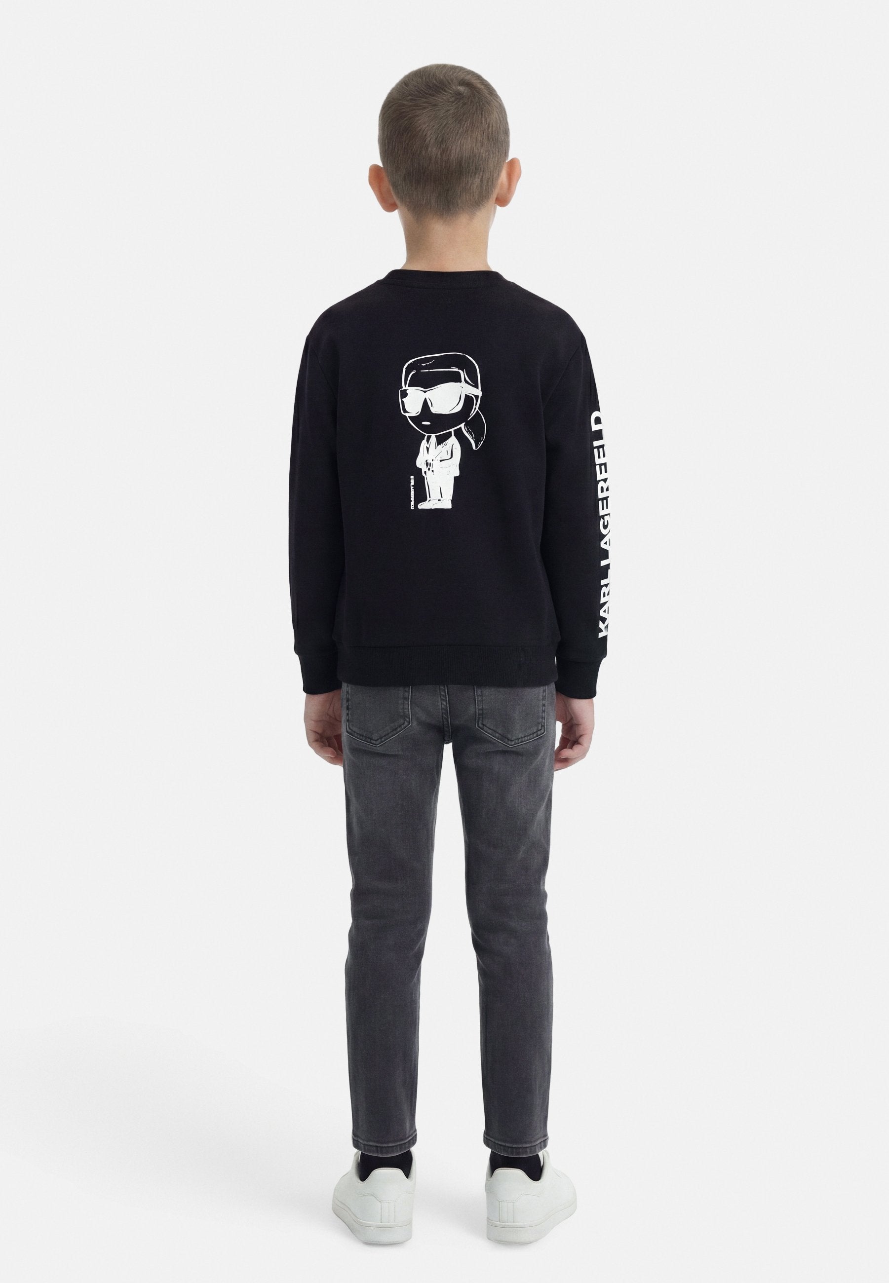 UNISEX Media 3