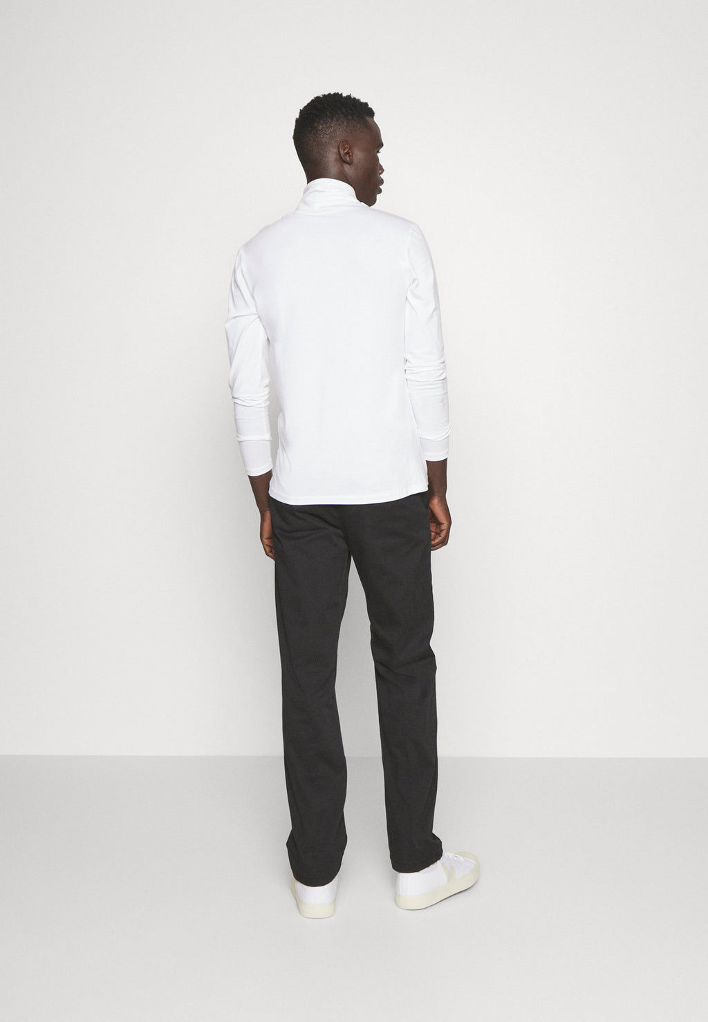 ONSEDGE LOOSE PANT Media 4