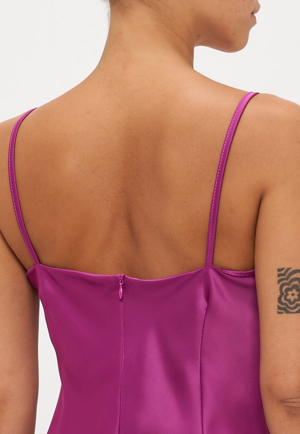 WAL G PETITE FLORENCE COWL NECK MINI