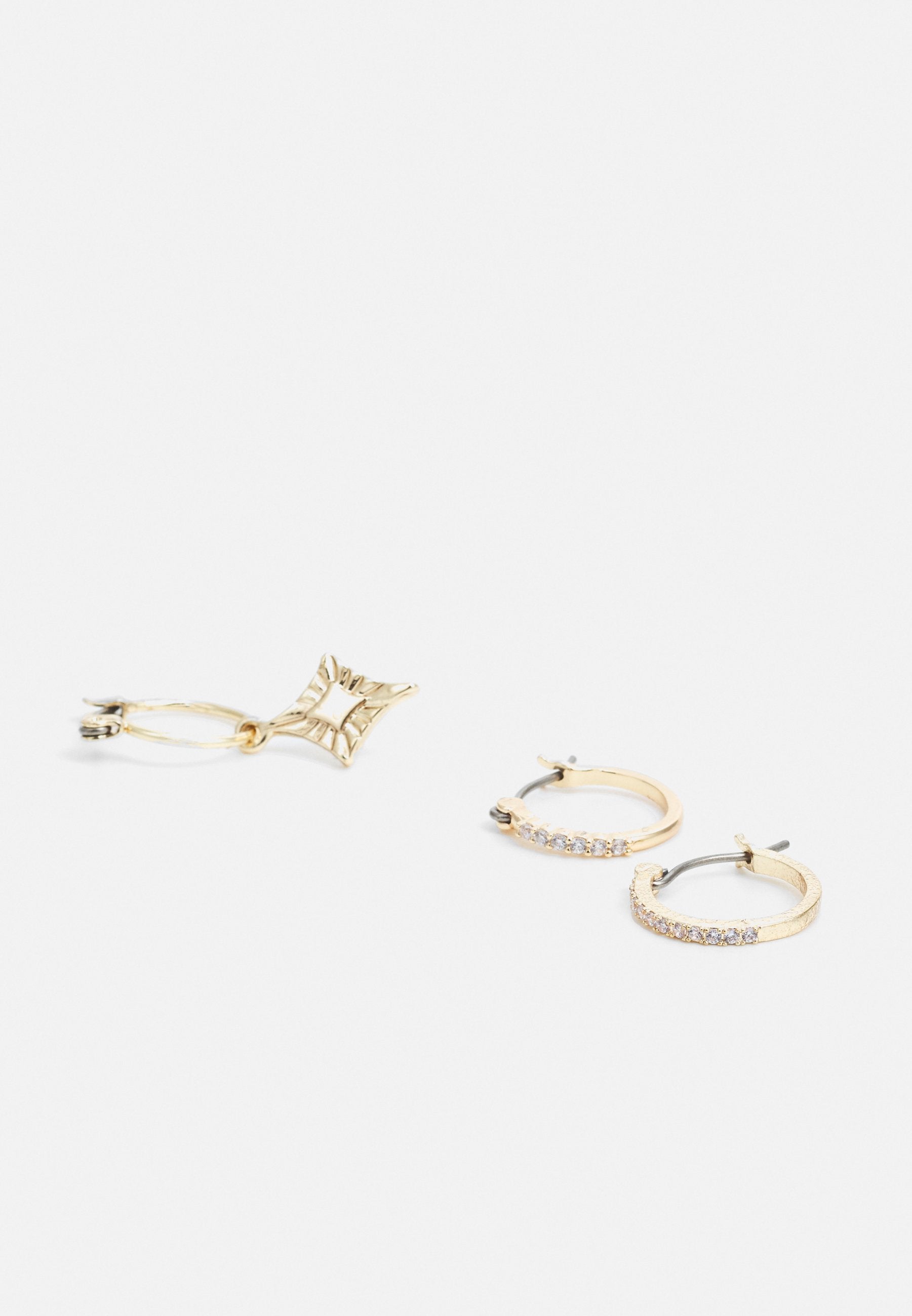 Pieces PCDICTA HOOP EARRINGS 4 PACK
