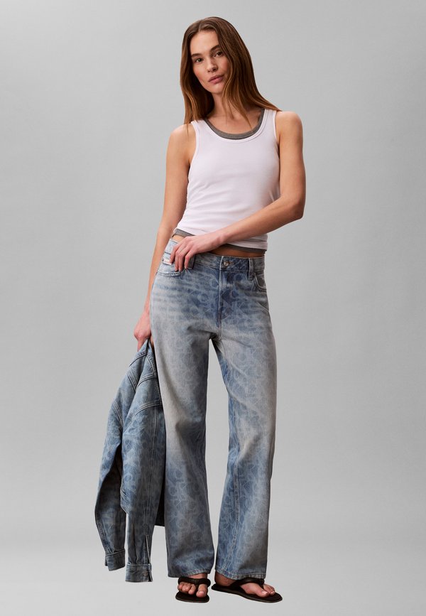 Calvin Klein Jeans 90S STRAIGHT PLAYBILL