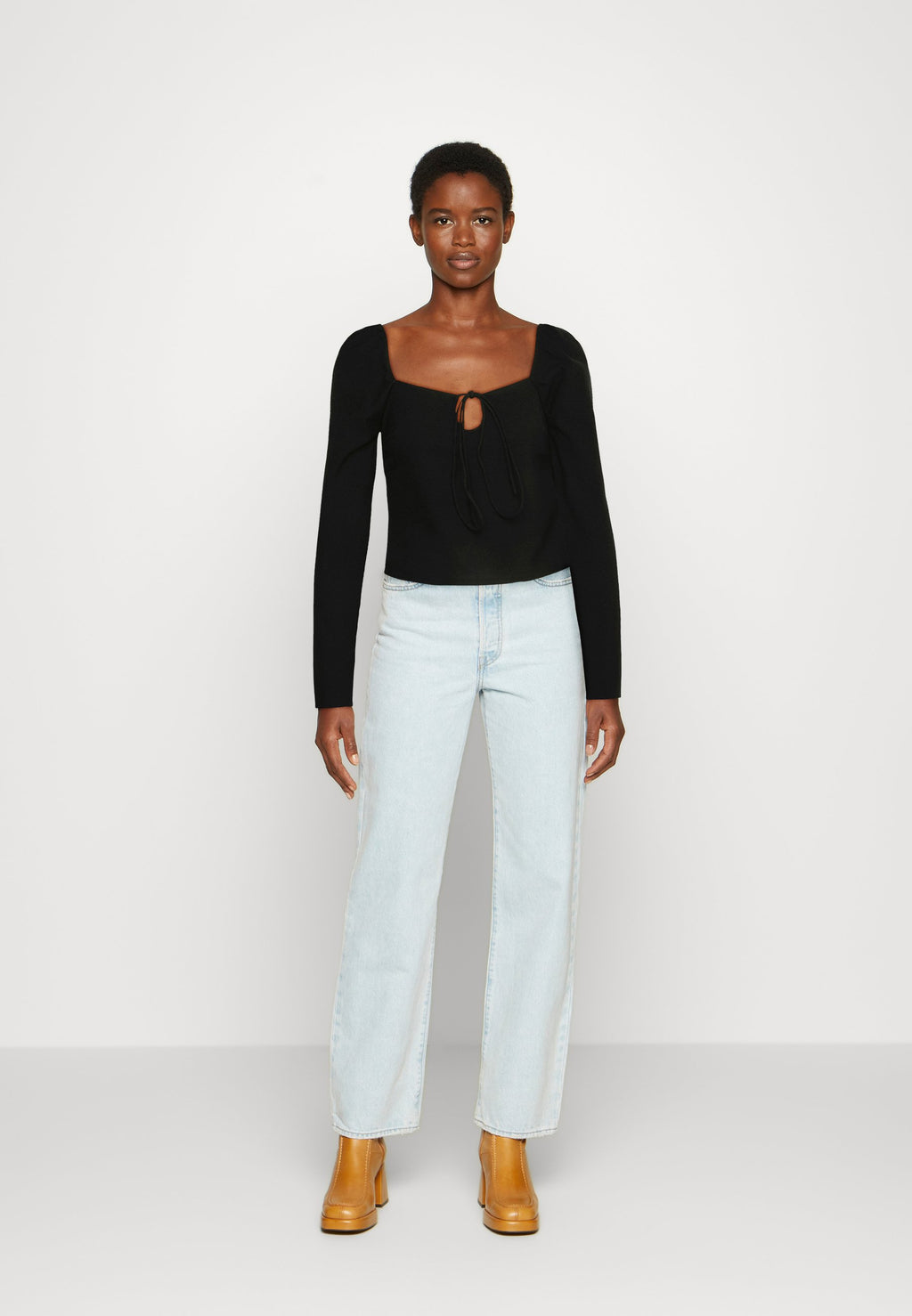 Abercrombie & Fitch CHASE SLIM KEYHOLE TOP