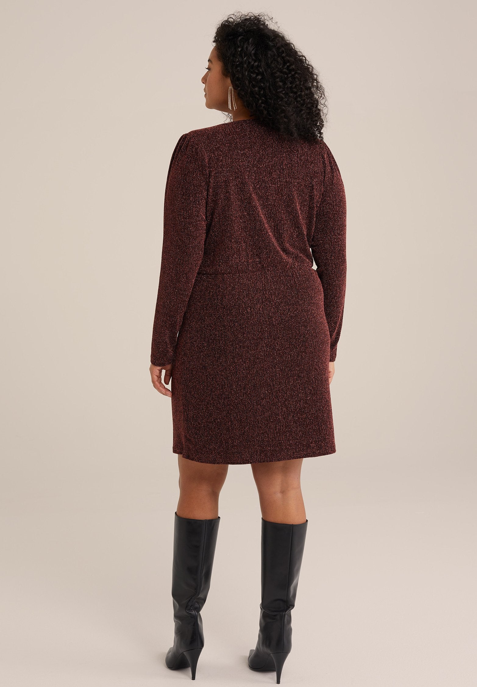 WE Fashion CURVE