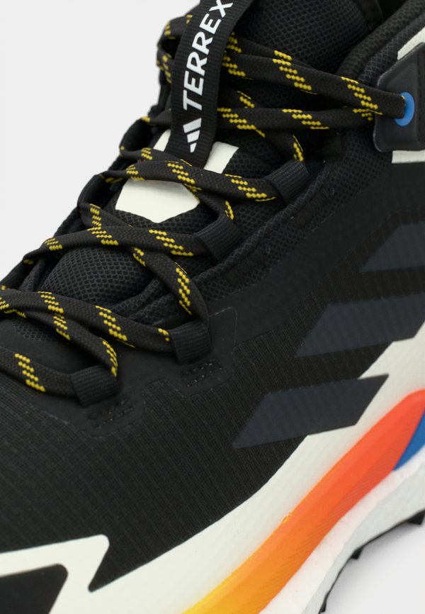 adidas Terrex FREE GTX