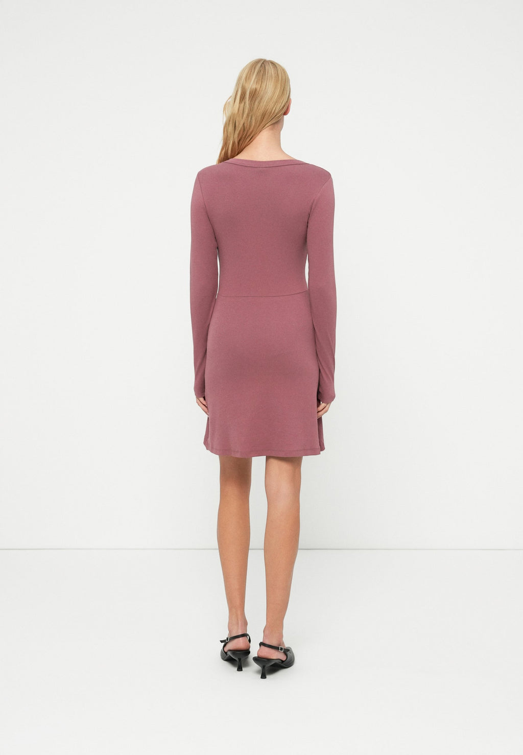 ONLY ONLMILA V NECK DRESS BOX