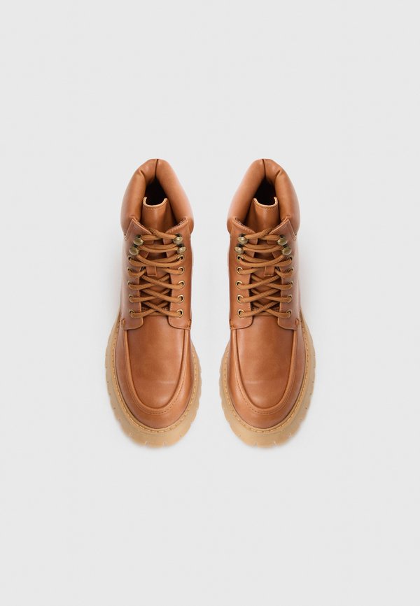 Koi Footwear HANSA