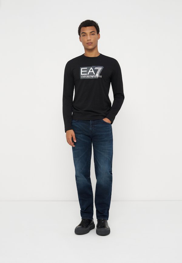 EA7 Emporio Armani