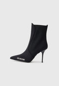 Love Moschino