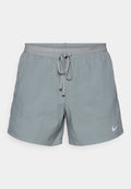Nike Performance STRIDE SHORT - Sports shorts - smoke grey/reflective silver-coloured
