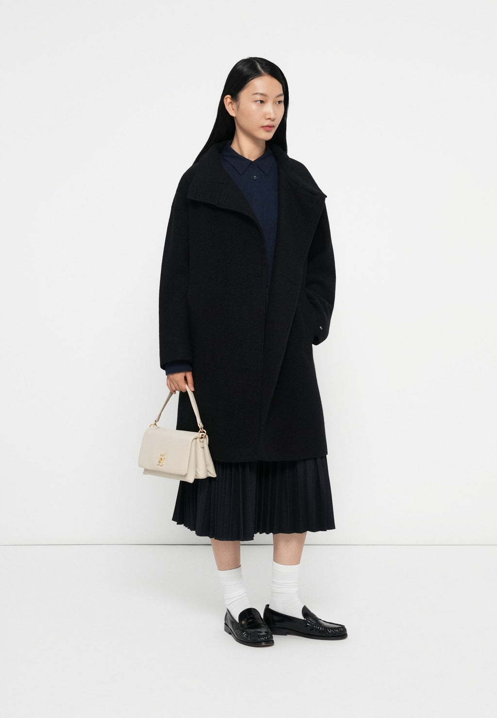 TEXTURE FUNNEL COAT Media 2