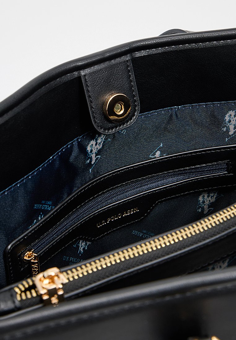 U.S. Polo Assn.