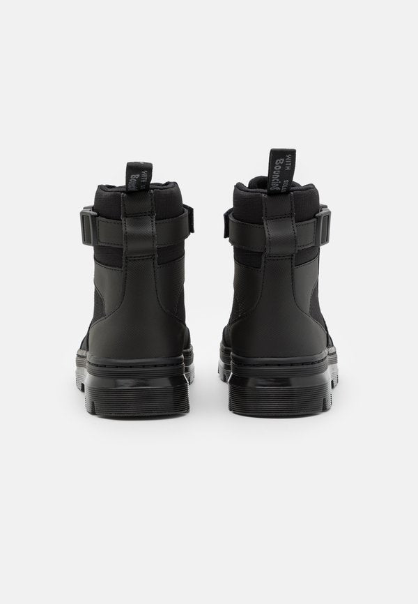 Dr. Martens COMBS TECH UNISEX