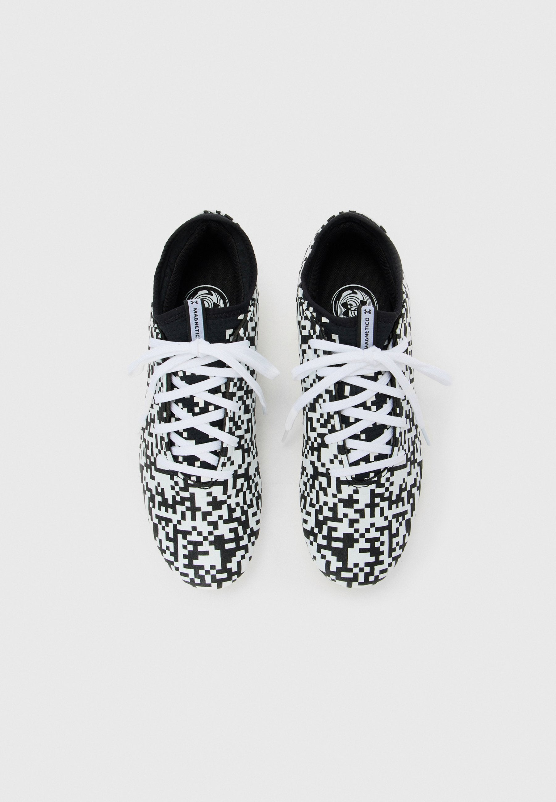 Under Armour MAGNETICO SELECT 5 FG