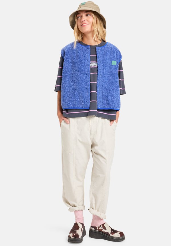 Quiksilver TRIPLE CROWN