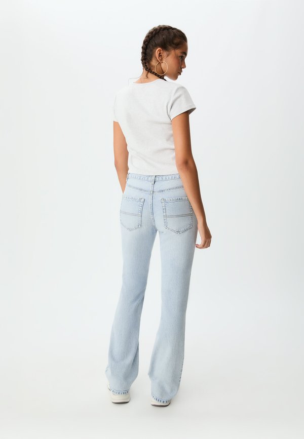Stradivarius BEQUEME