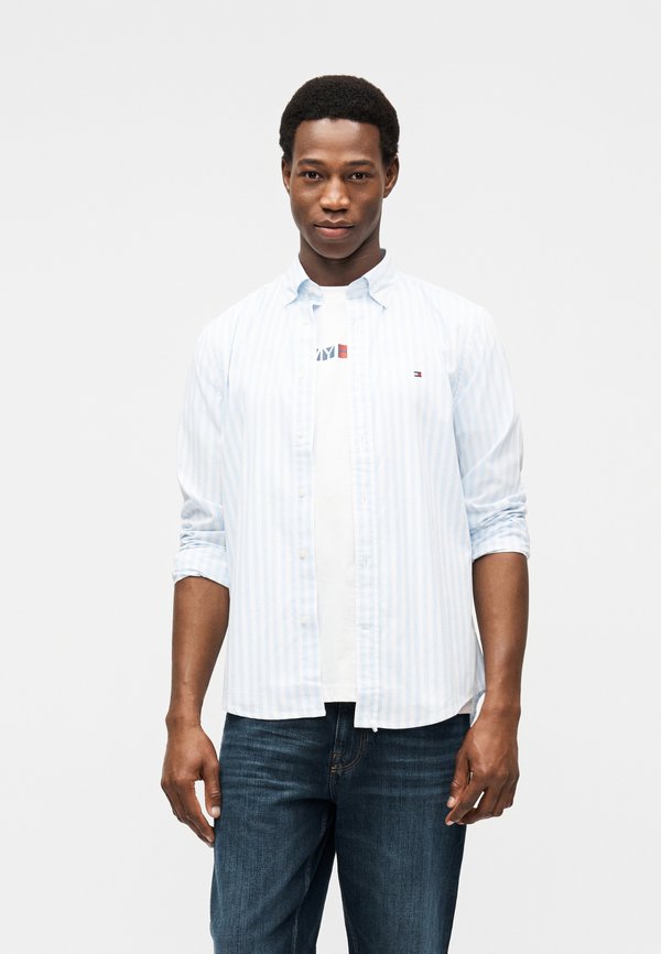Tommy Hilfiger TH FLEX REGULAR FIT STRIPE POPLIN SHIRT - Shirt - sweet blue