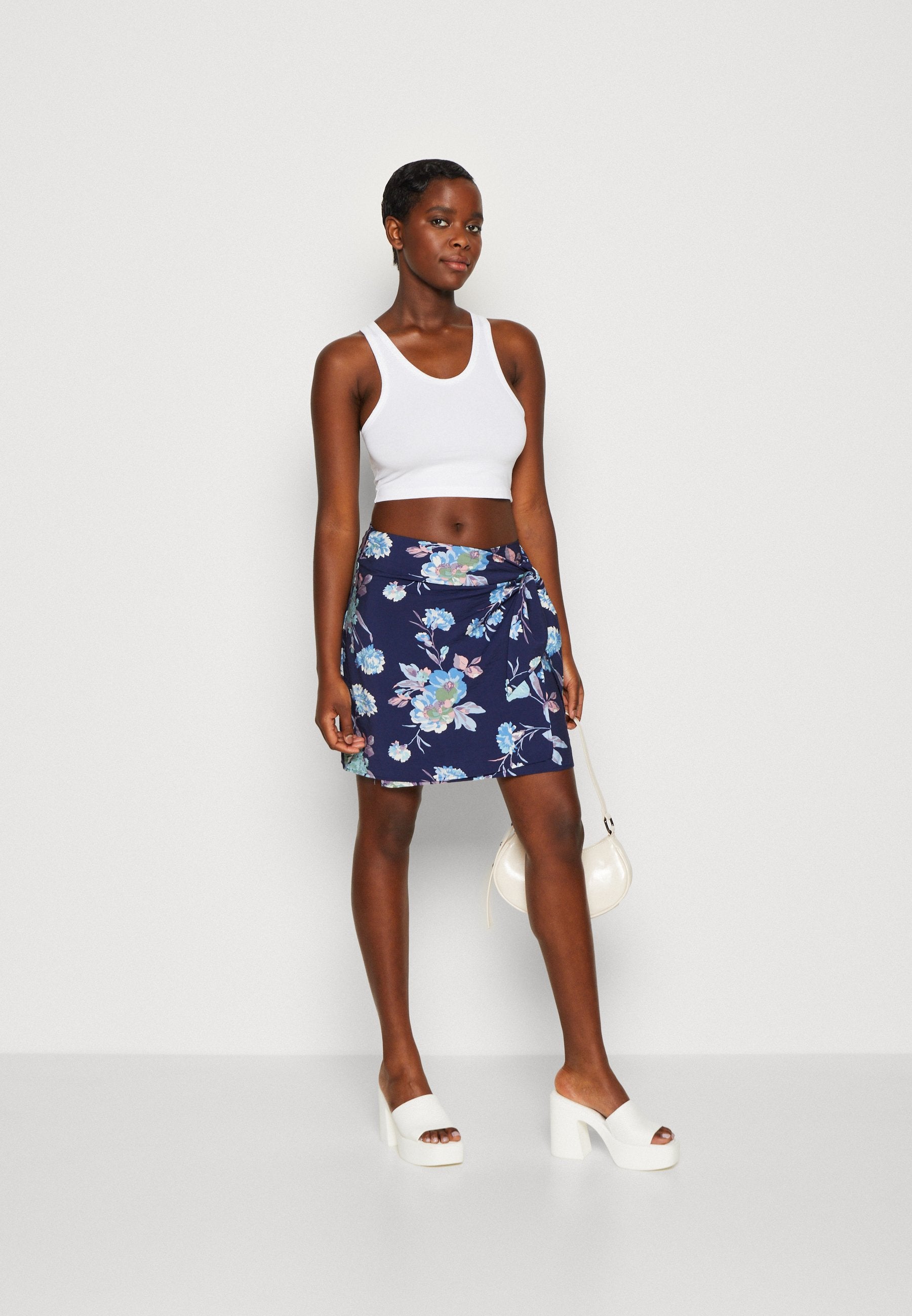 ONLY ONLMATE LIFE KNOT SKIRT