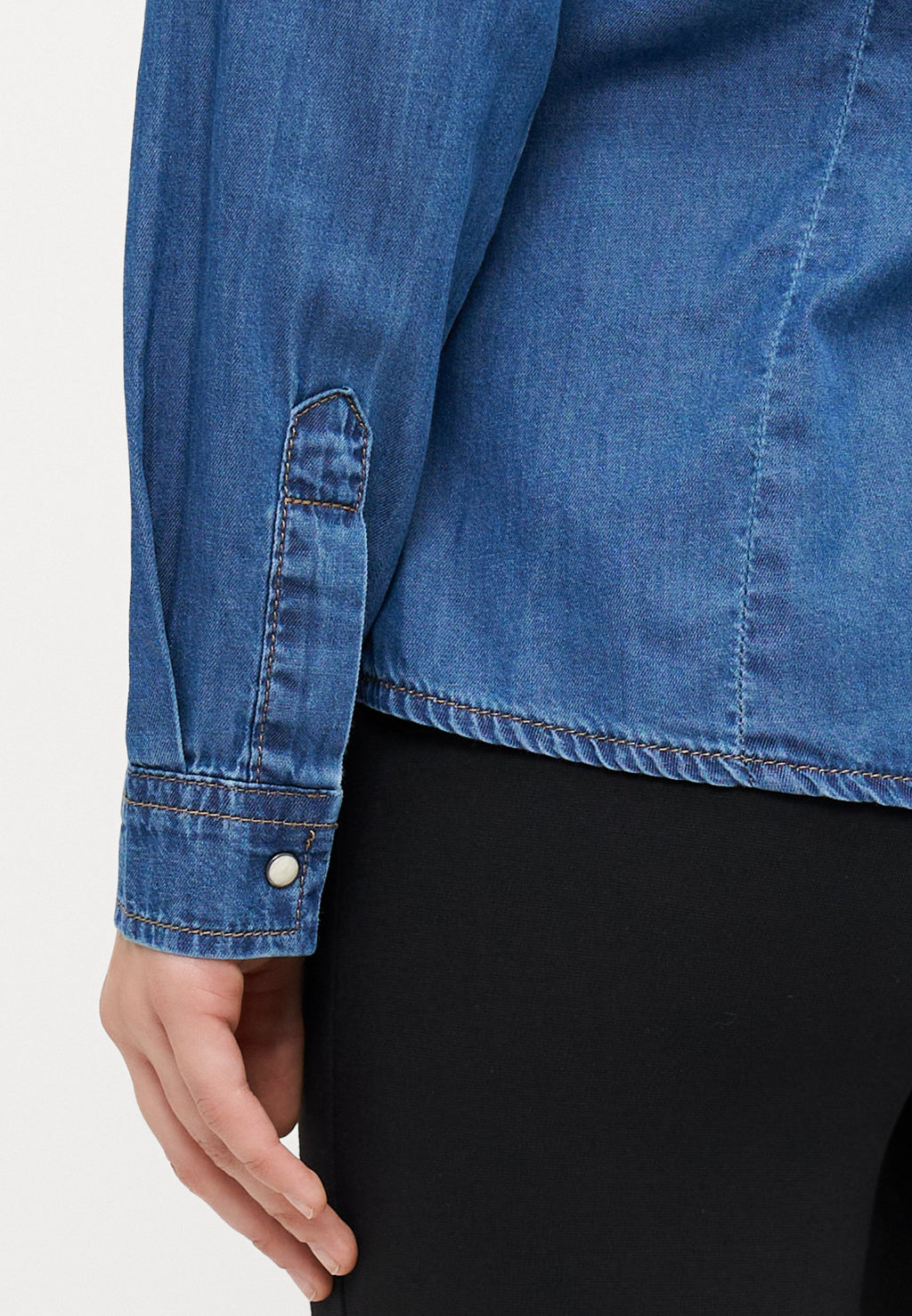 ONLALEXA SHIRT Media 6