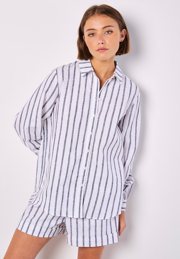 Apricot  STRIPED