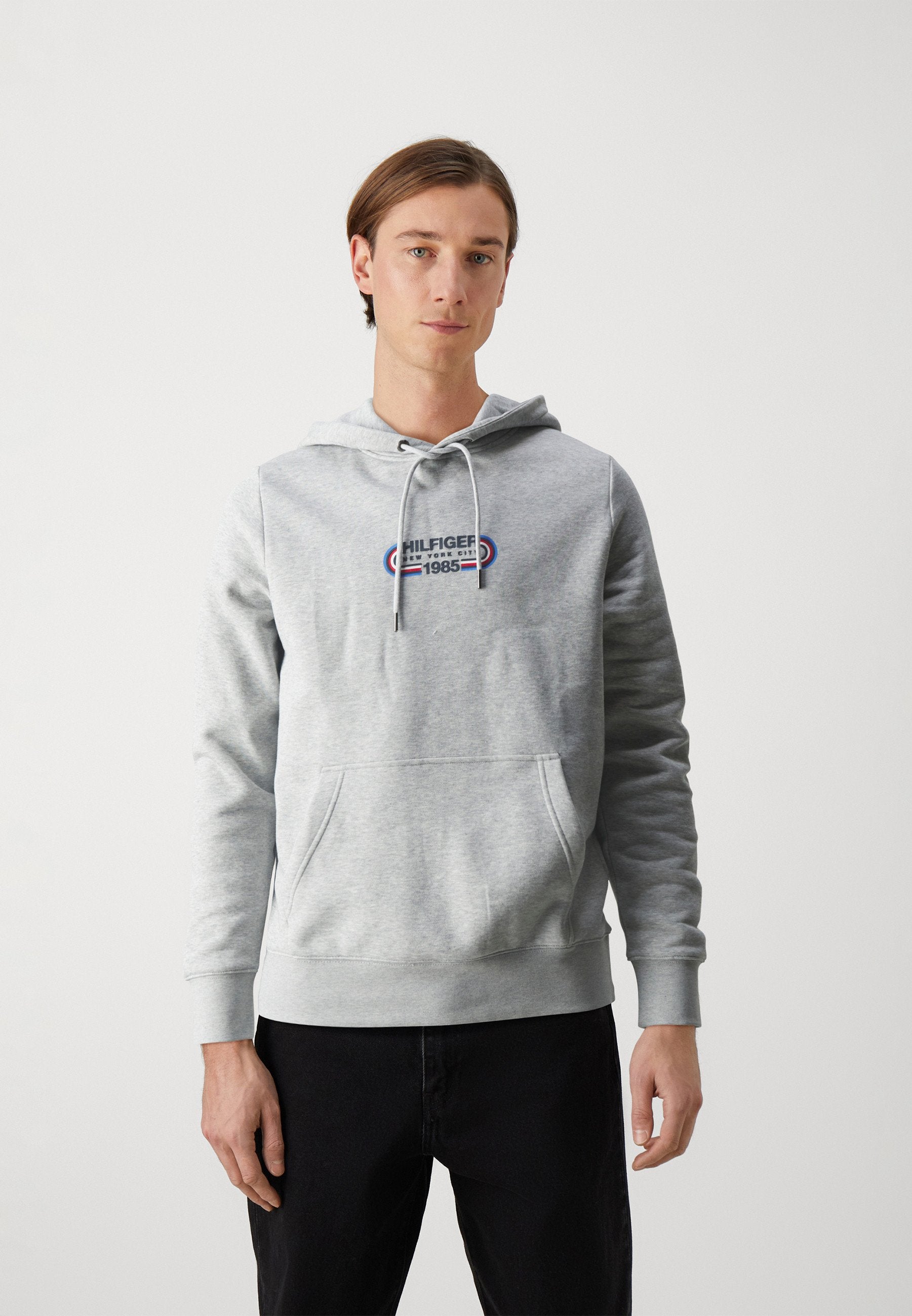 TRACK GRAPHIC HOODY Media 3