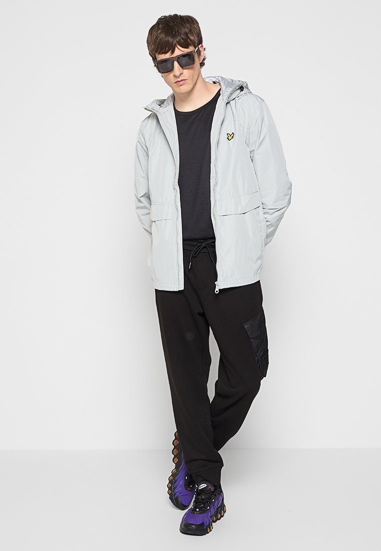 Lyle & Scott