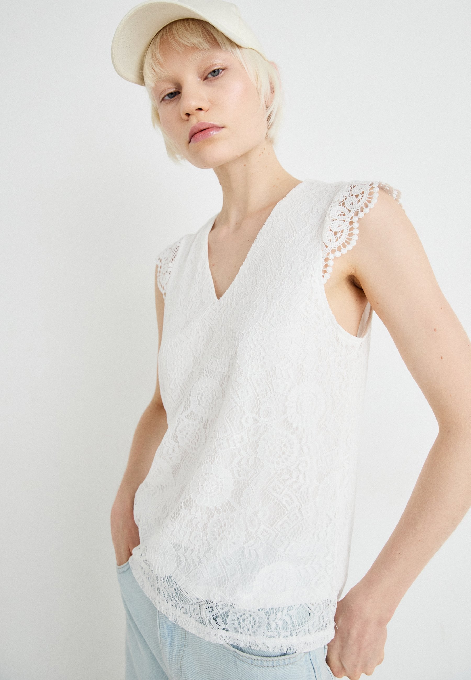 Pieces PCOLLINE VNECK
