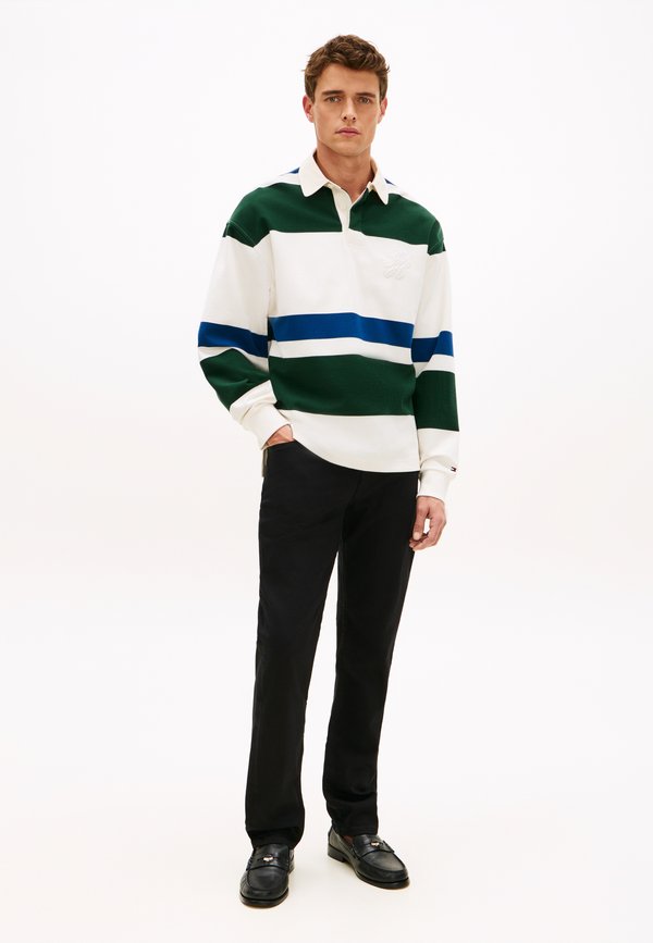 Tommy Hilfiger DENTON SMART CASUAL SLIM STRAIGHT LEG BLACK JEANS