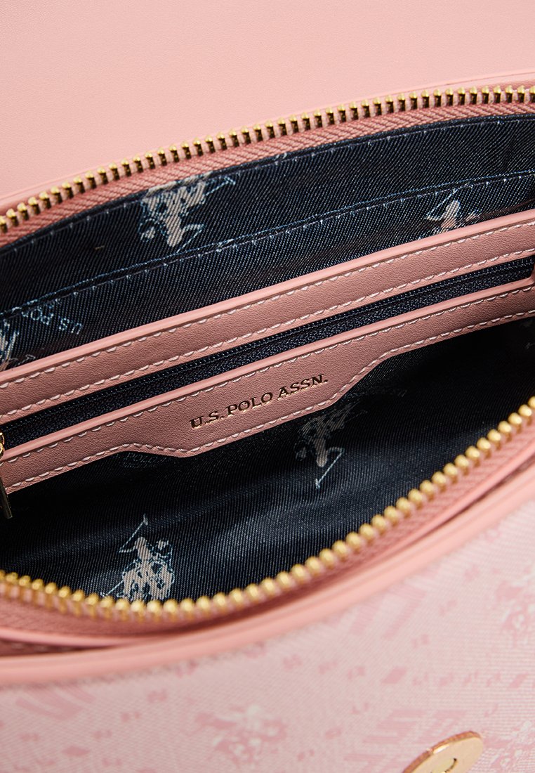 U.S. Polo Assn.