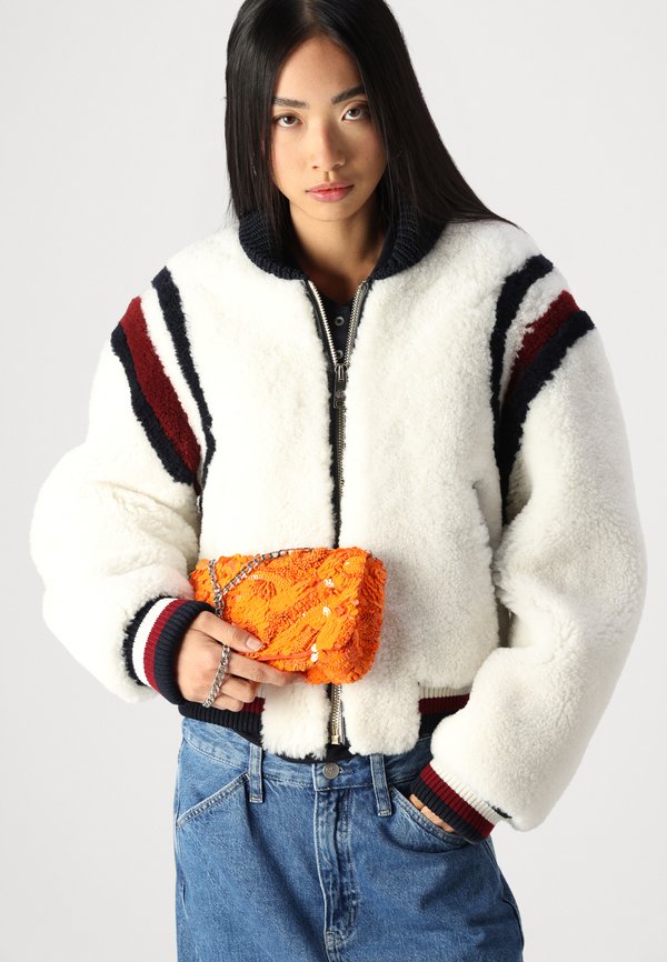 Tommy Hilfiger VARSITY