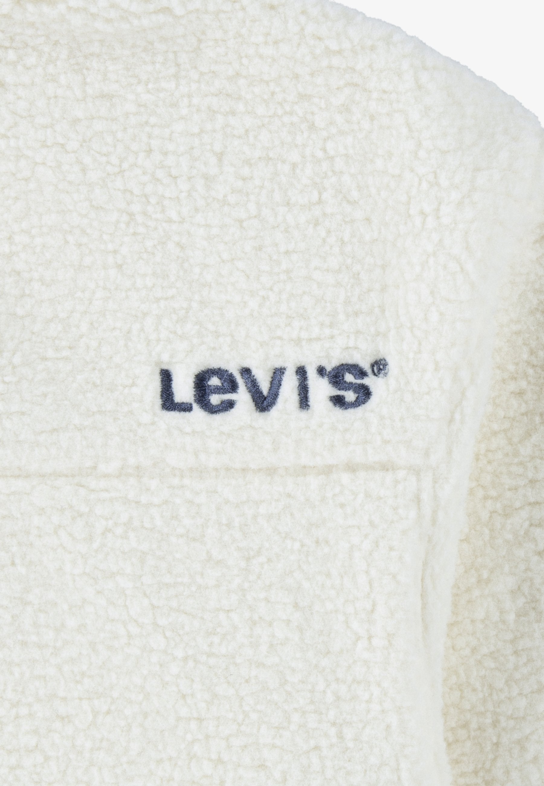 Levi's® BOXY FIT TRUCKER