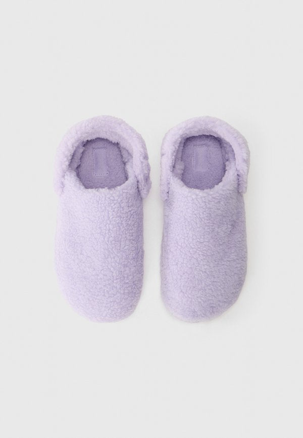 Crocs CLASSIC COZZZY UNISEX