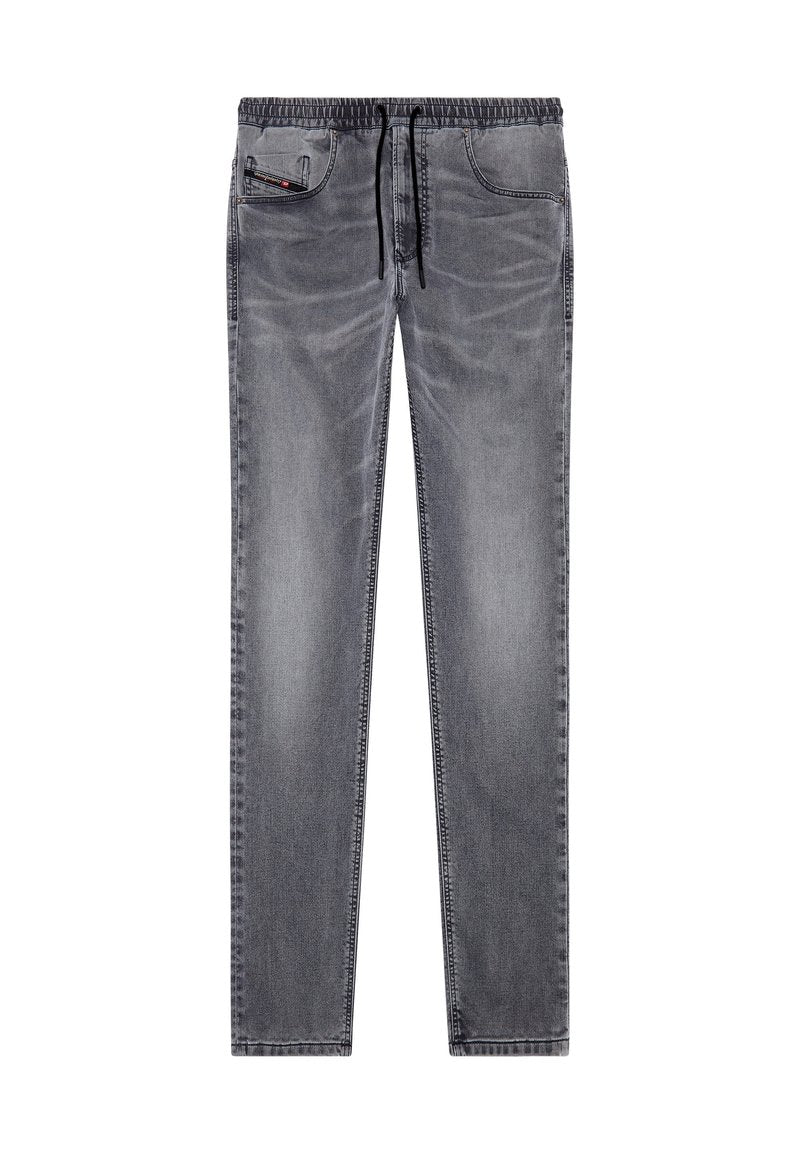 Graue Denim-Jogginghosen mit elastischem Bund und verstellbarem Kordelzug. Mit Standard-Seitentaschen und Rückentaschen, glatt texturiert.