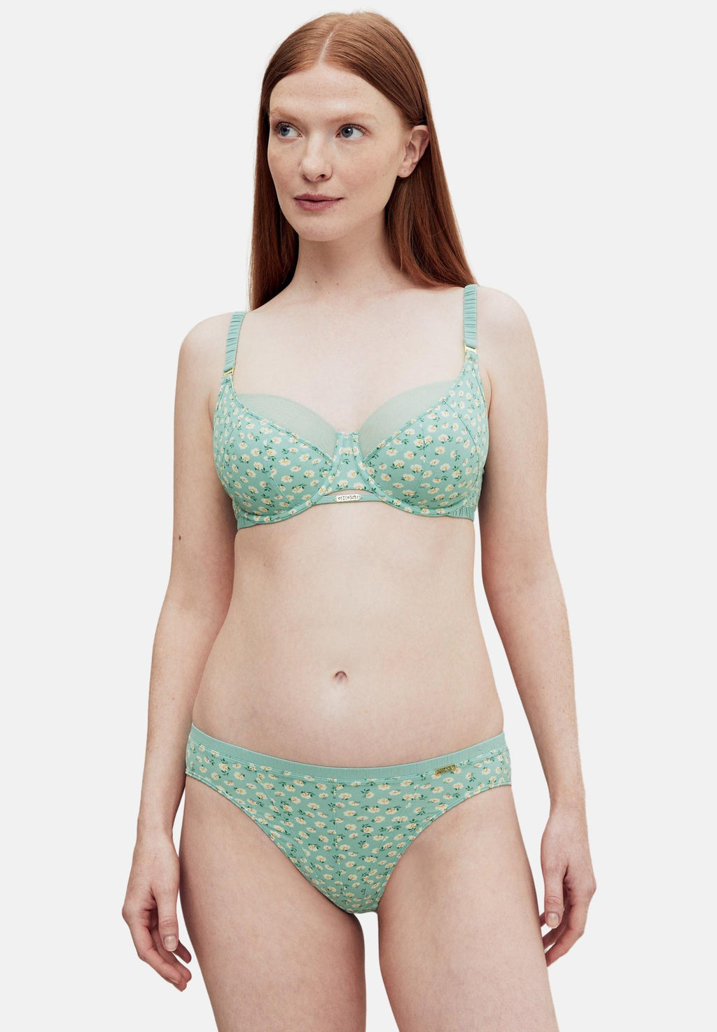 Marks & Spencer FULL CUP A-E