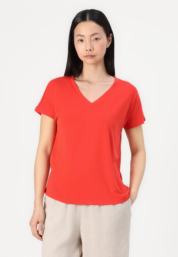 MSCH Copenhagen FENYA V NECK TEE