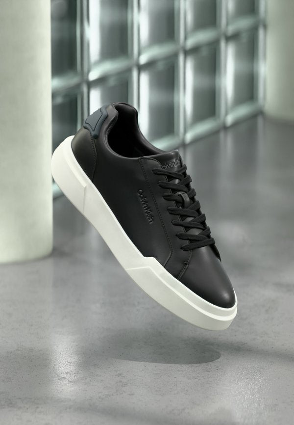 Calvin Klein CHUNKY CUPSOLE LACEUP RUB BT LTH