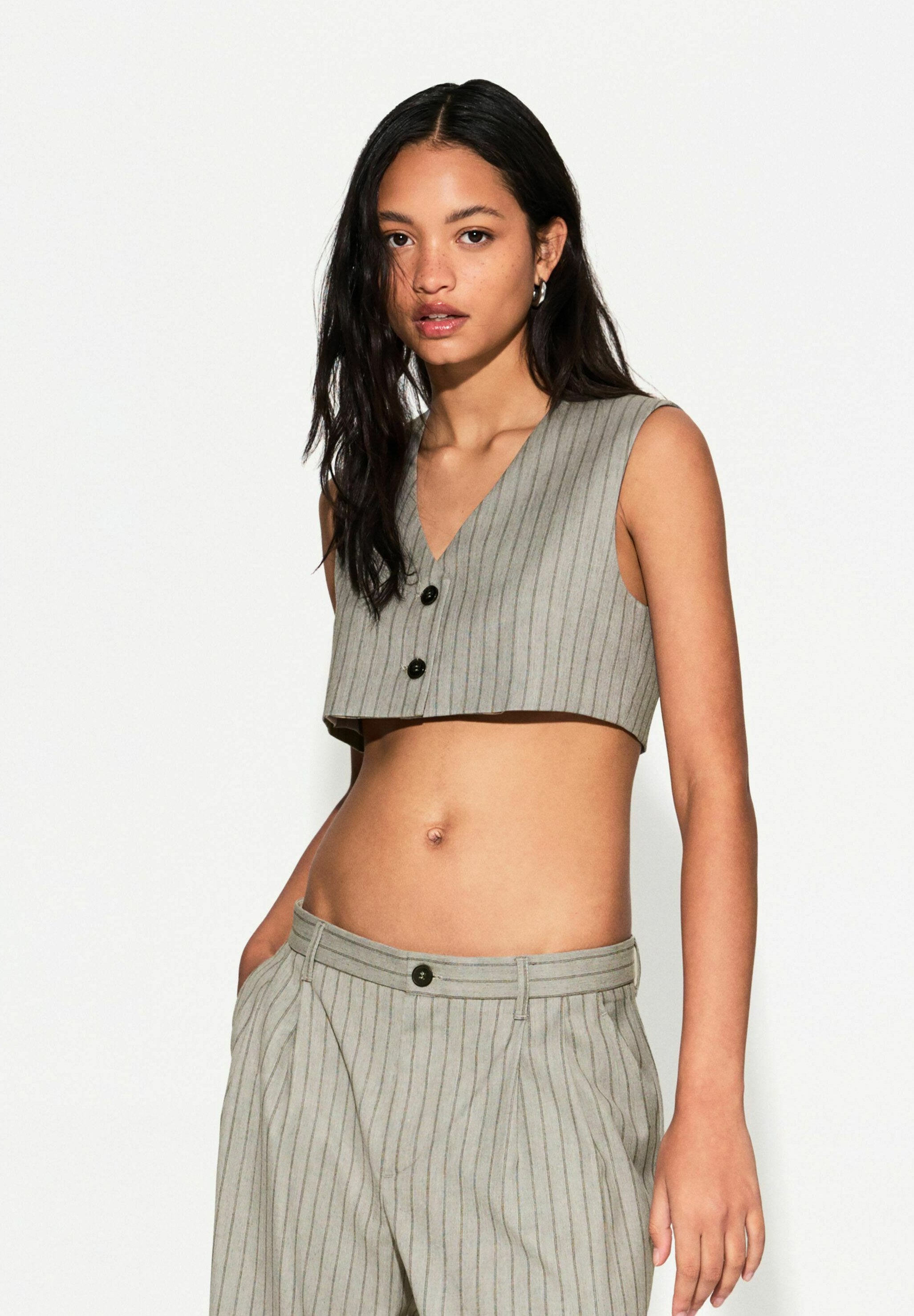 Bershka CROPPED