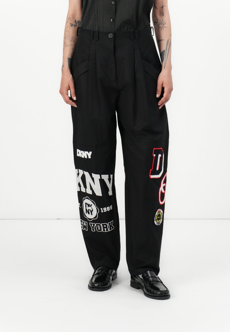 DKNY Stoffhose Media 1