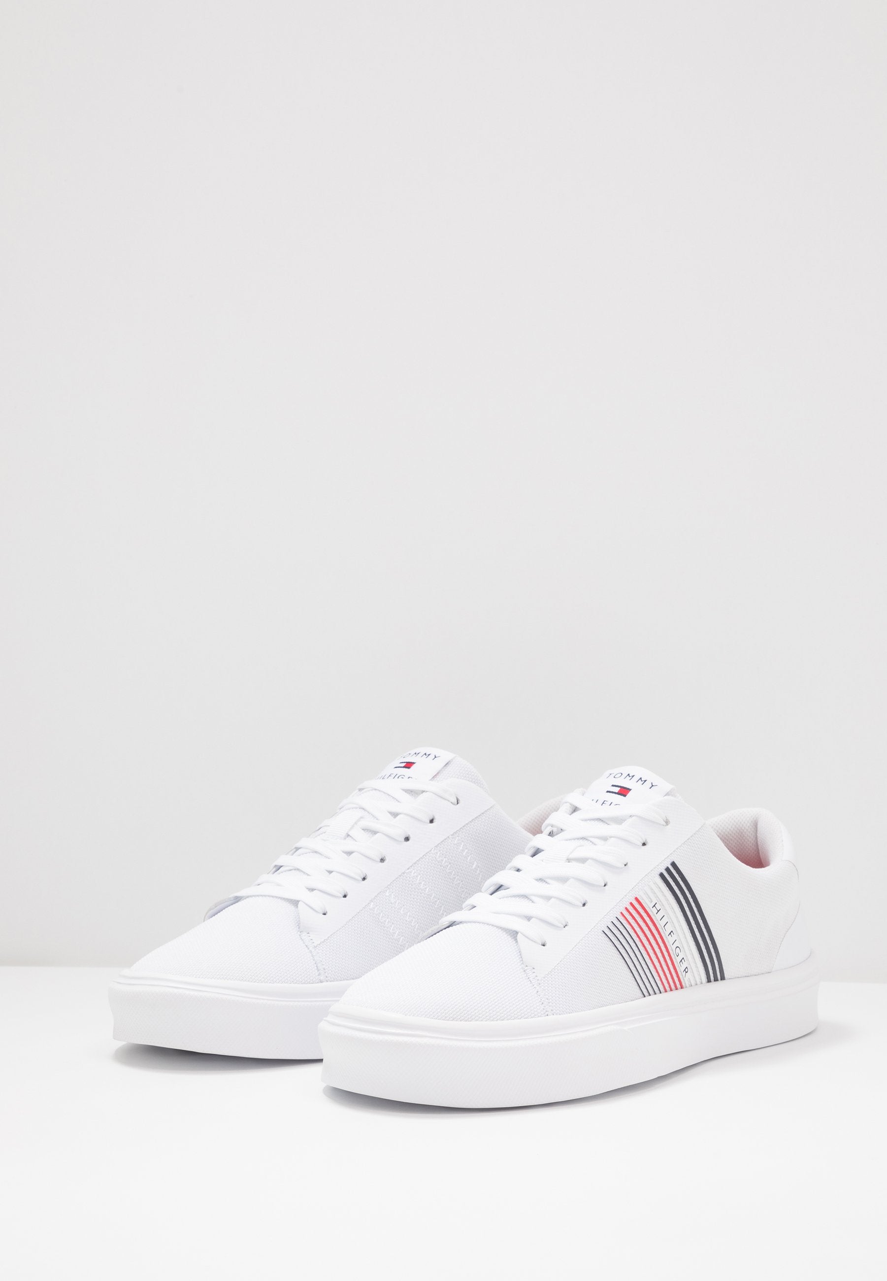 LIGHTWEIGHT STRIPES Media 4