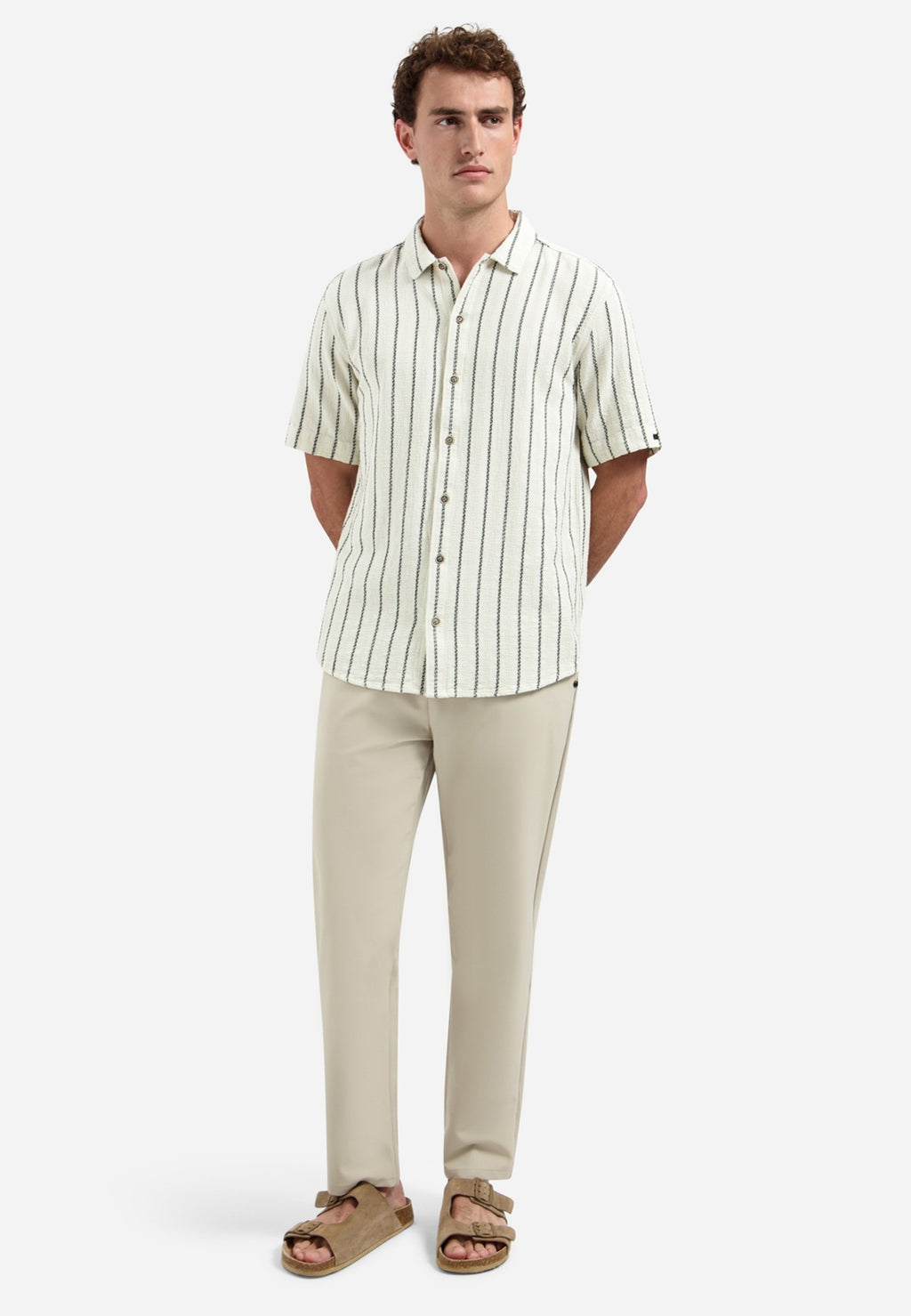 STRIPED SHORT-SLEEVED  Media 2