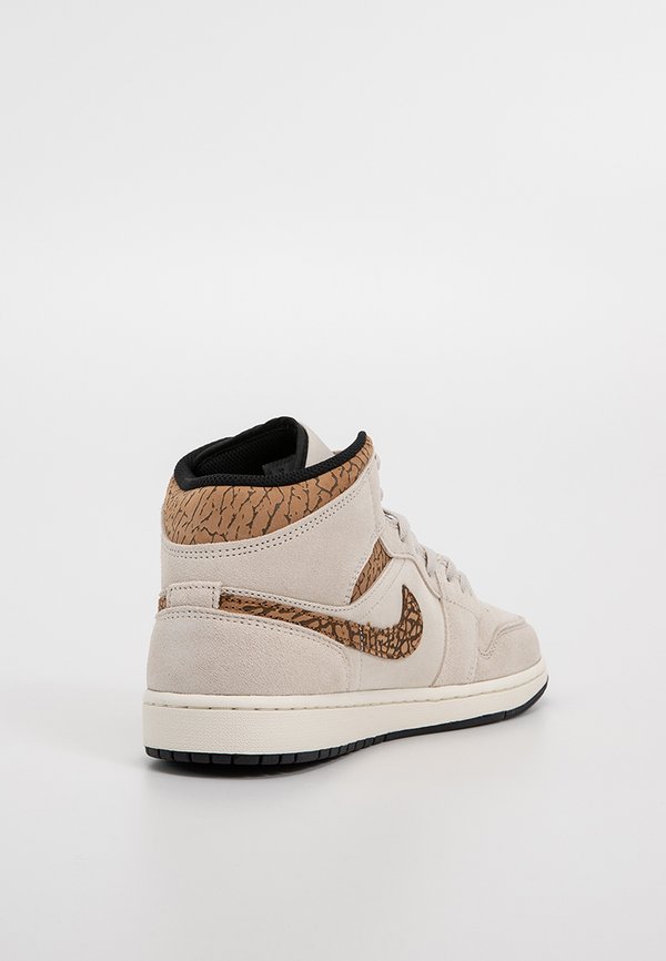 Jordan AIR