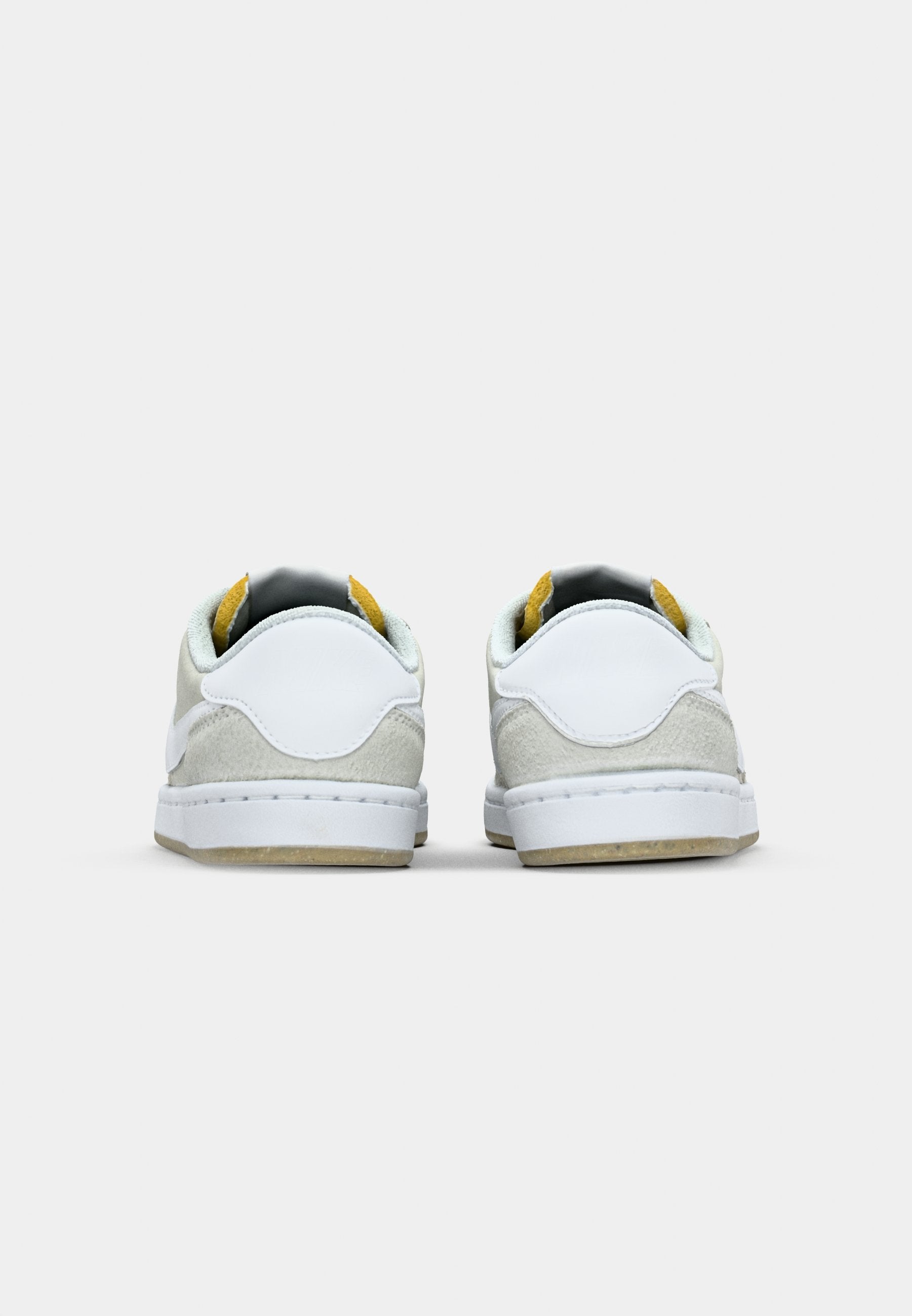 Nike SB FC CLASSIC